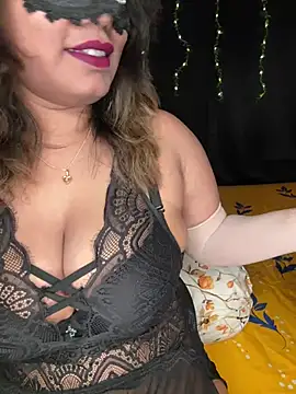 WifyHubby 38 online show from March 19, 2025, 7:27 pm