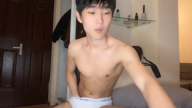 Snapshot of Brian_Stars chatting on December 15, 2025, 9:53 pm Brian Stars online show from December 15, 2025, 9:53 pm