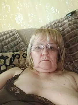 Violet5364 online show from June 19, 2026, 3:51 pm