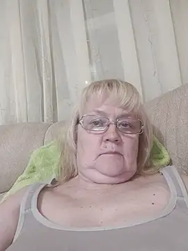 Snapshot of Violet5364 chatting on December 1, 2025, 8:53 pm Violet5364 online show from December 1, 2025, 8:53 pm