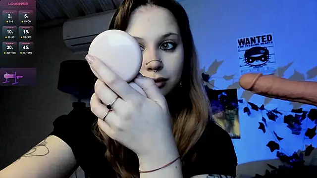 marynixoxo online show from March 4, 2025, 2:17 am