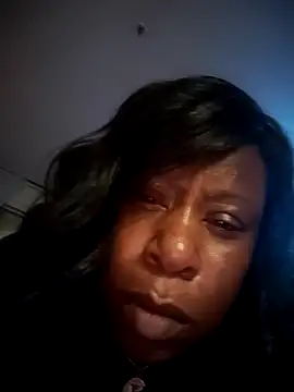 Snapshot of Jazmine-Valentine chatting on October 24, 2025, 4:33 am Jazmine-Valentine online show from October 24, 2025, 4:33 am