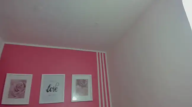 Snapshot of Amelia_Royer chatting on February 21, 2025, 12:17 pm Amelia Royer online show from February 21, 2025, 12:17 pm