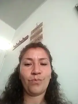 Snapshot of Cielo_carpentier69 chatting on April 16, 2026, 9:39 pm Cielo carpentier69 online show from April 16, 2026, 9:39 pm