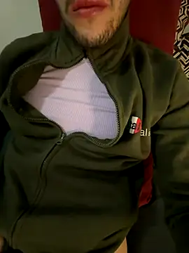 yaxxx03 online show from November 22, 2025, 8:40 pm