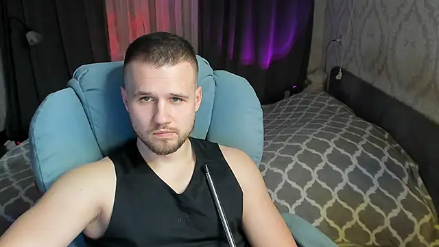 Snapshot of Vladik_b chatting on February 27, 2025, 5:26 pm Vladik b online show from February 27, 2025, 5:26 pm