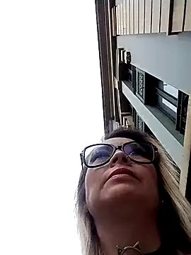 Snapshot of CandieGilson__ chatting on September 14, 2025, 11:32 am CandieGilson   online show from September 14, 2025, 11:32 am