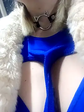 Snapshot of CandieGilson__ chatting on September 25, 2025, 10:54 am CandieGilson   online show from September 25, 2025, 10:54 am