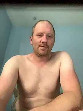 Snapshot of Krzysiekg123 chatting on November 8, 2025, 11:58 am Krzysiekg123 online show from November 8, 2025, 11:58 am