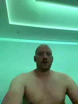 Snapshot of Krzysiekg123 chatting on September 30, 2025, 10:05 pm Krzysiekg123 online show from September 30, 2025, 10:05 pm