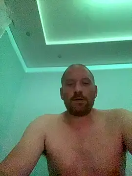 Snapshot of Krzysiekg123 chatting on October 13, 2025, 5:03 pm Krzysiekg123 online show from October 13, 2025, 5:03 pm