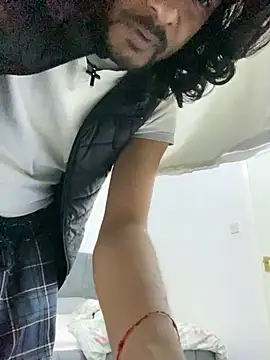 Snapshot of Fuckboy2535 chatting on February 28, 2025, 1:15 am Fuckboy2535 online show from February 28, 2025, 1:15 am