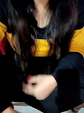 Snapshot of Mannat-222 chatting on November 28, 2025, 2:01 am Mannat-222 online show from November 28, 2025, 2:01 am