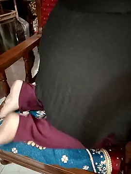 Snapshot of Mannat-222 chatting on December 5, 2025, 2:37 pm Mannat-222 online show from December 5, 2025, 2:37 pm