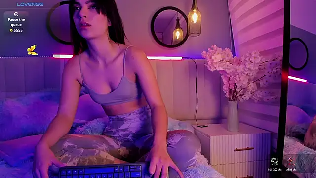 alice lodge online show from September 11, 2025, 3:17 am