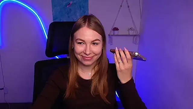 Snapshot of Dana_flowers chatting on November 5, 2025, 6:38 am Dana flowers online show from November 5, 2025, 6:38 am