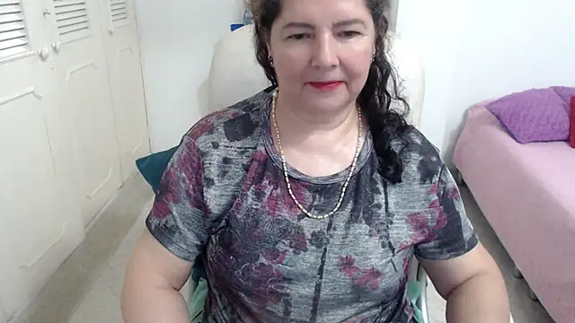 Snapshot of leonela_69 chatting on April 28, 2026, 2:27 am leonela 69 online show from April 28, 2026, 2:27 am