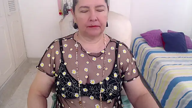 Snapshot of leonela_69 chatting on May 20, 2026, 11:40 am leonela 69 online show from May 20, 2026, 11:40 am