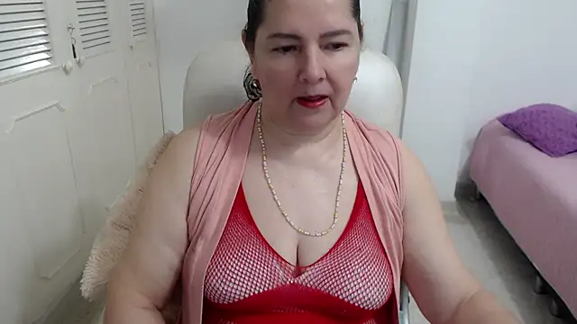 Snapshot of leonela_69 chatting on April 23, 2026, 2:07 am leonela 69 online show from April 23, 2026, 2:07 am