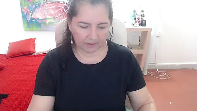 Snapshot of leonela_69 chatting on February 24, 2026, 11:55 am leonela 69 online show from February 24, 2026, 11:55 am