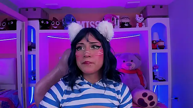 Snapshot of miss___megan chatting on May 25, 2026, 2:33 am miss megan online show from May 25, 2026, 2:33 am