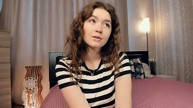 Snapshot of Velvetworld chatting on March 20, 2025, 6:30 am Velvetworld online show from March 20, 2025, 6:30 am