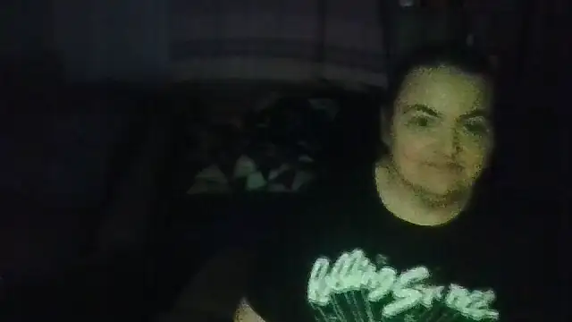 Snapshot of CrazyShyGirlStoner chatting on January 9, 2026, 5:47 am CrazyShyGirlStoner online show from January 9, 2026, 5:47 am
