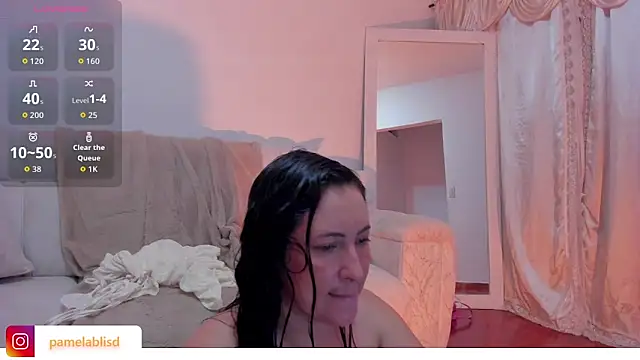 Snapshot of PamelaBliss chatting on May 20, 2026, 9:39 am PamelaBliss online show from May 20, 2026, 9:39 am