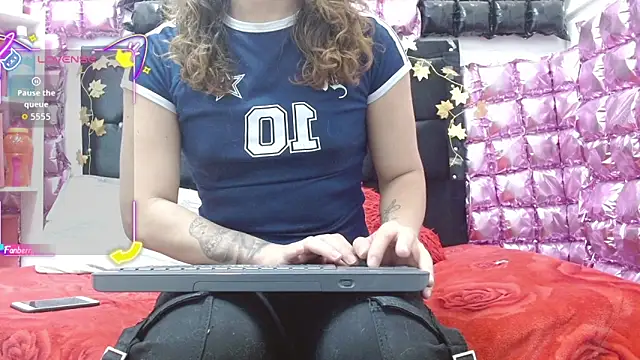 poisondost hot online show from November 28, 2025, 3:12 pm