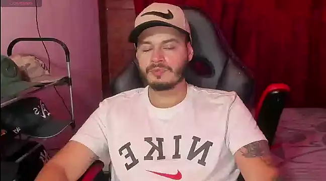 Snapshot of ragnar_lothbrok777 chatting on March 11, 2025, 7:57 am ragnar lothbrok777 online show from March 11, 2025, 7:57 am