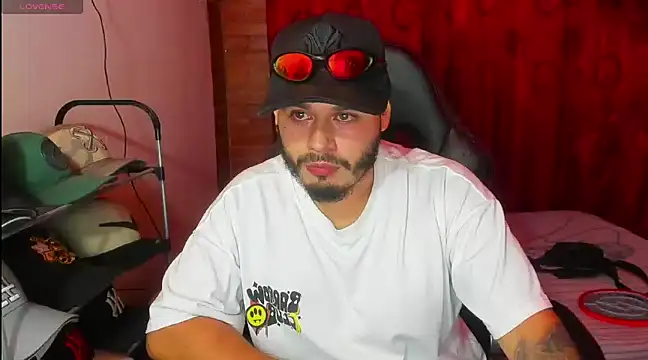 Snapshot of ragnar_lothbrok777 chatting on March 17, 2025, 5:34 am ragnar lothbrok777 online show from March 17, 2025, 5:34 am