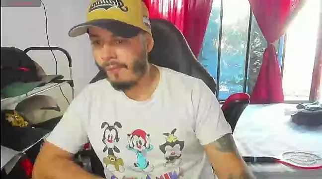 Snapshot of ragnar_lothbrok777 chatting on March 18, 2025, 9:43 pm ragnar lothbrok777 online show from March 18, 2025, 9:43 pm