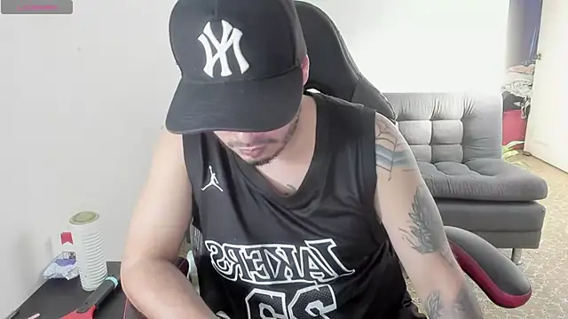 Snapshot of ragnar_lothbrok777 chatting on September 25, 2025, 8:59 pm ragnar lothbrok777 online show from September 25, 2025, 8:59 pm