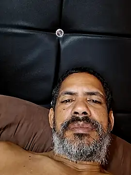 Snapshot of 123rauiiiiiiiiiii chatting on June 5, 2026, 8:42 am 123rauiiiiiiiiiii online show from June 5, 2026, 8:42 am