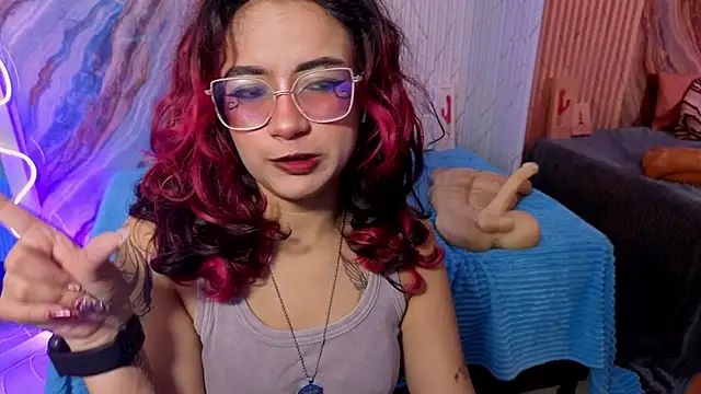 Snapshot of kristen_tay chatting on May 8, 2026, 3:10 am kristen tay online show from May 8, 2026, 3:10 am