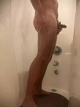 Snapshot of danyh2023 chatting on February 15, 2025, 4:25 am danyh2023 online show from February 15, 2025, 4:25 am