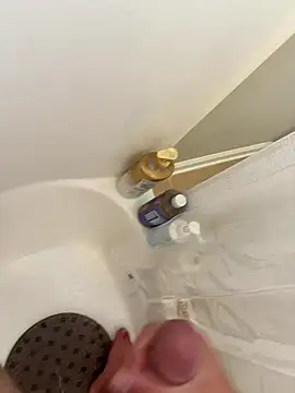 Snapshot of danyh2023 chatting on September 20, 2025, 6:46 pm danyh2023 online show from September 20, 2025, 6:46 pm