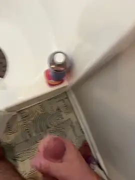 Snapshot of danyh2023 chatting on November 6, 2025, 7:07 pm danyh2023 online show from November 6, 2025, 7:07 pm