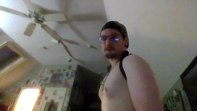 Snapshot of Sk00byJaXxX212 chatting on March 11, 2025, 11:58 pm Sk00byJaXxX212 online show from March 11, 2025, 11:58 pm