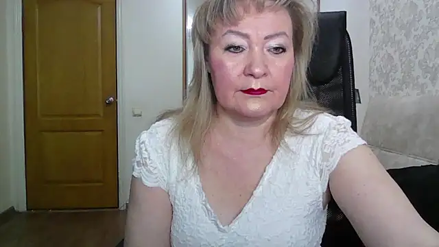 Victoria secrets  online show from January 13, 2026, 4:49 am