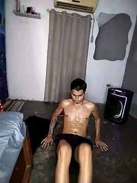 Snapshot of jose2004A- chatting on October 7, 2025, 6:25 am jose2004A- online show from October 7, 2025, 6:25 am