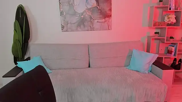 GabriellaMays online show from February 8, 2026, 5:05 am