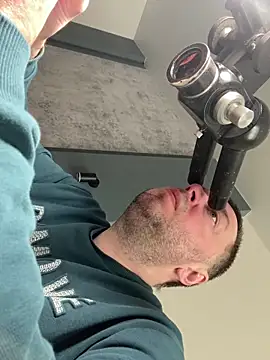 Snapshot of DorianJeday chatting on February 21, 2026, 9:33 am DorianJeday online show from February 21, 2026, 9:33 am