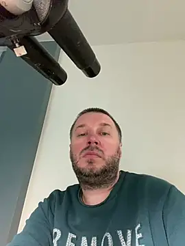 Snapshot of DorianJeday chatting on April 15, 2026, 10:32 am DorianJeday online show from April 15, 2026, 10:32 am