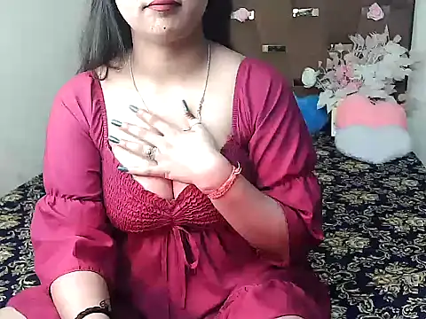 megancatluna online show from October 11, 2025, 4:57 am