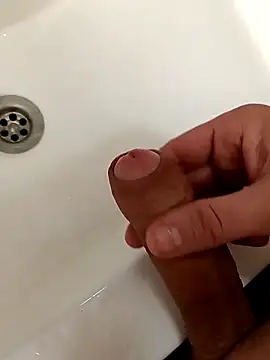 mar4oto1 online show from February 18, 2026, 12:45 pm