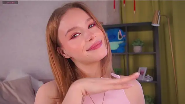 TaiteBayles online show from April 9, 2026, 1:51 am