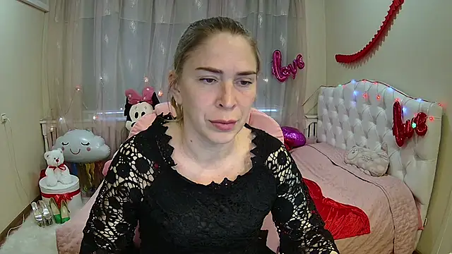 TessaDaybreak online show from March 21, 2025, 1:12 pm