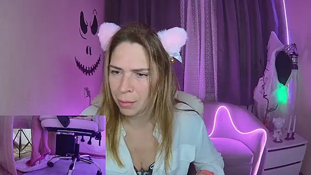 TessaDaybreak online show from October 25, 2025, 6:56 am