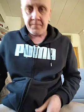 Teemu online show from May 30, 2026, 3:57 am